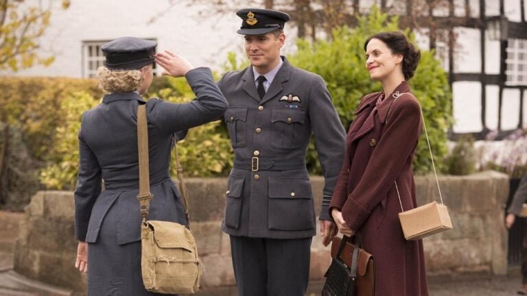 23 Must-See TV Shows About World War 2 | tvshowpilot.com