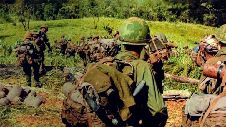 The 21 Best TV Series About The Vietnam War | Tvshowpilot.com